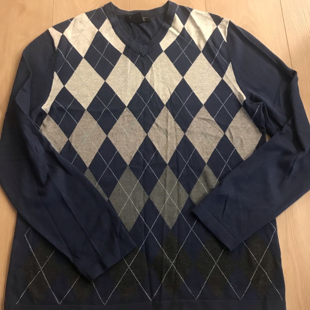 Banana Republic sweater | silk cashmere blend | preppy / academia style